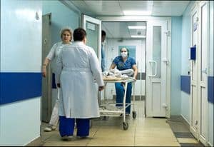 Кому, где и куда написать жалобу на врача поликлиники в России
